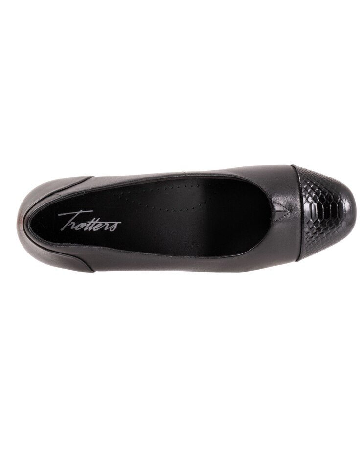 Daisy Pump By Trotters image number 2