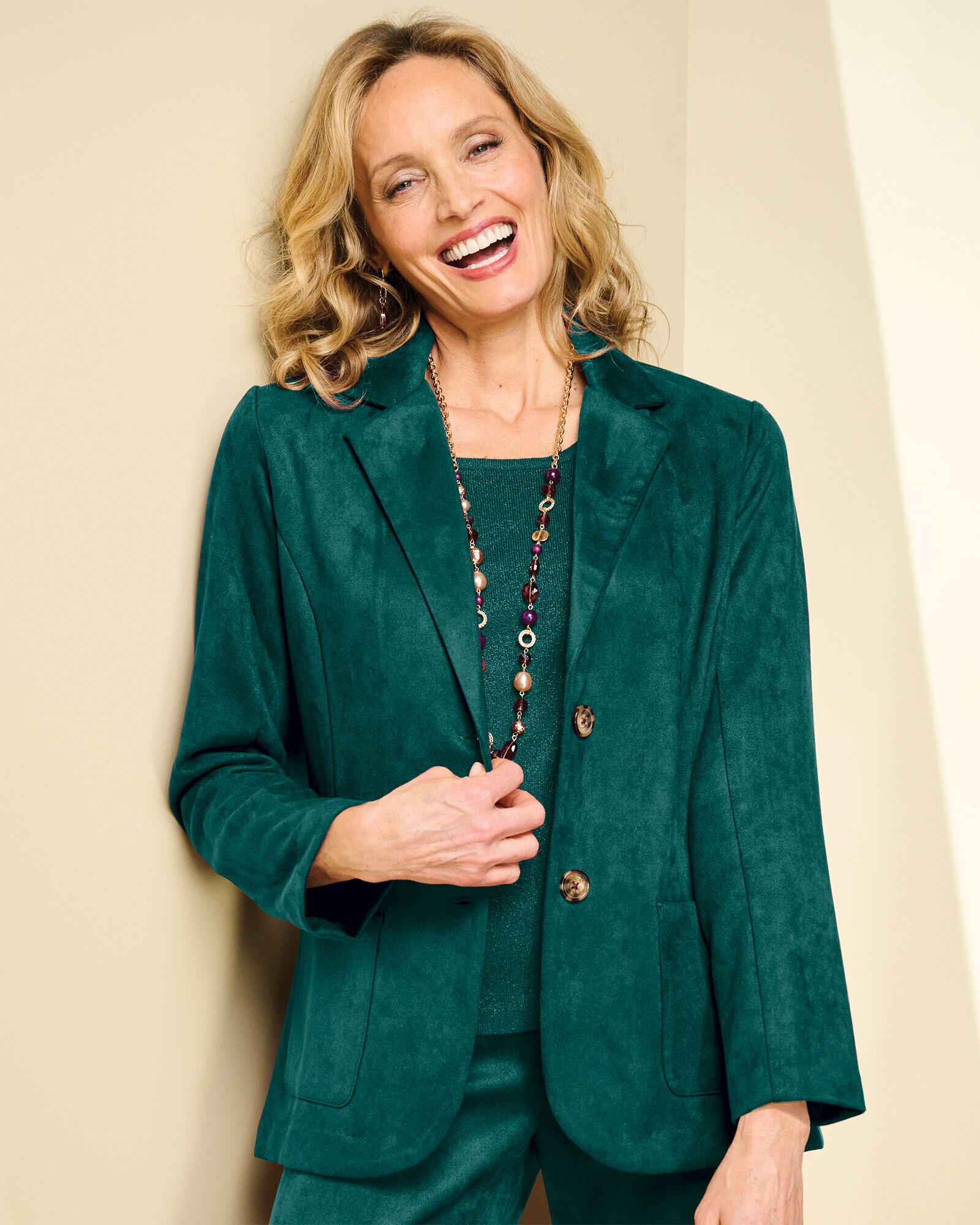 Arrow green blazer clearance