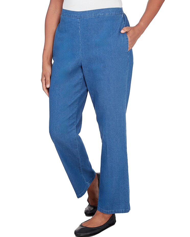 Alfred Dunner® Lavender Fields Denim Pull On Short Length Pant image number 3