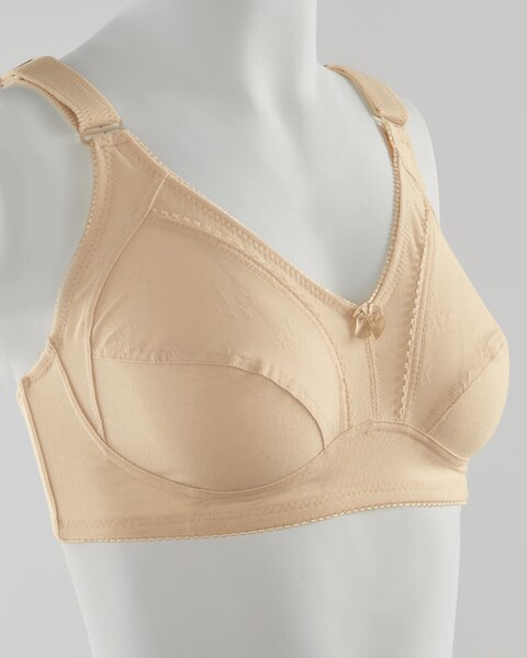 Soft cup embroidered bra by Valmont®