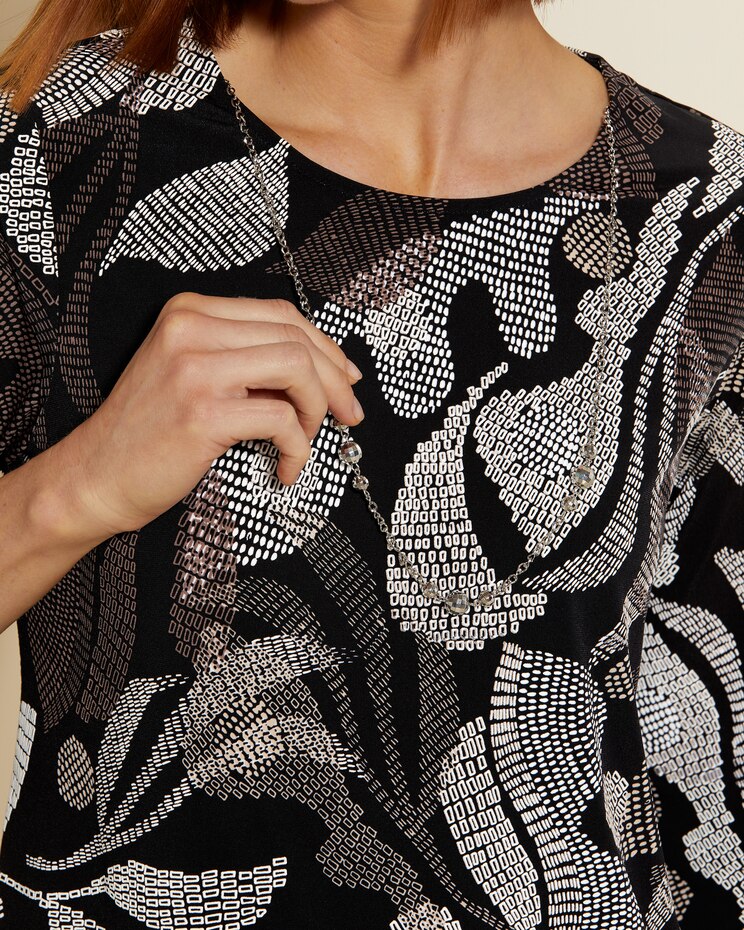 Textured Leaves Top by Alfred Dunner image number 3