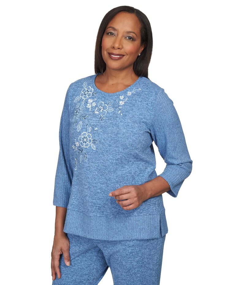 Alfred Dunner® Comfort Zone Flower Embroidery Split Hem Top image number 6