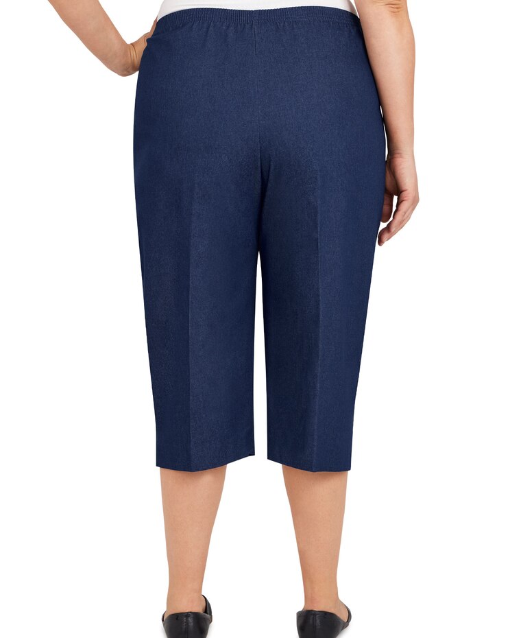 Alfred Dunner Classic Denim Pull-On Capri With Side Slits  image number 3