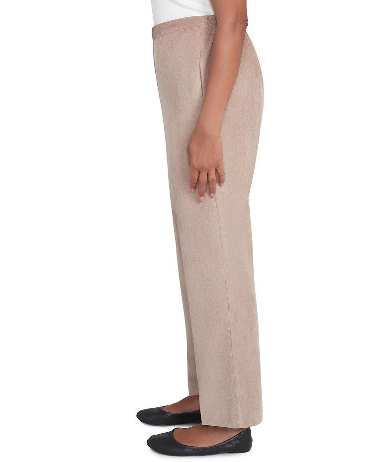 Alfred Dunner® Telluride Petite Classic Short Length Pleated Pant image number 4