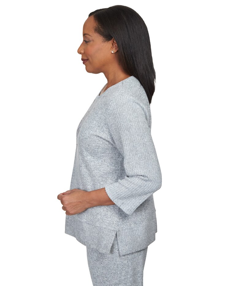 Alfred Dunner® Comfort Zone Flower Embroidery Split Hem Top image number 4