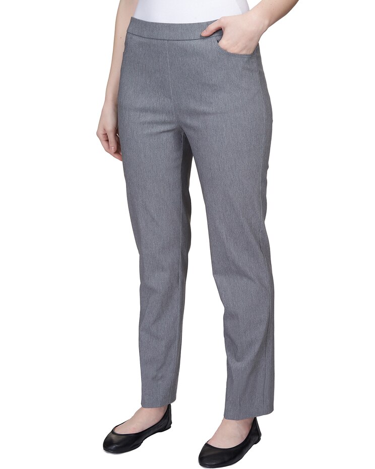 Alfred Dunner® Point Of View Shaping Flat Front Short Length Pant image number 3