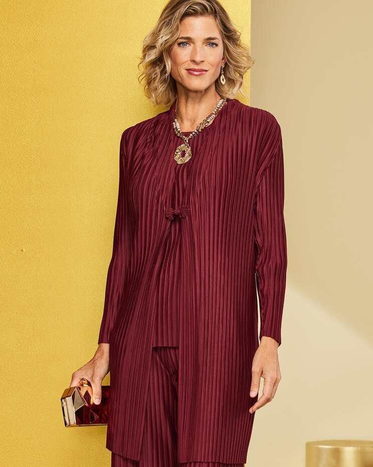 Pretty Pleats Duster image number 1