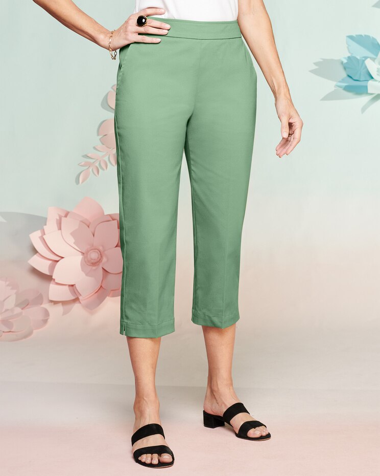 Comfort Stretch Capris image number 1