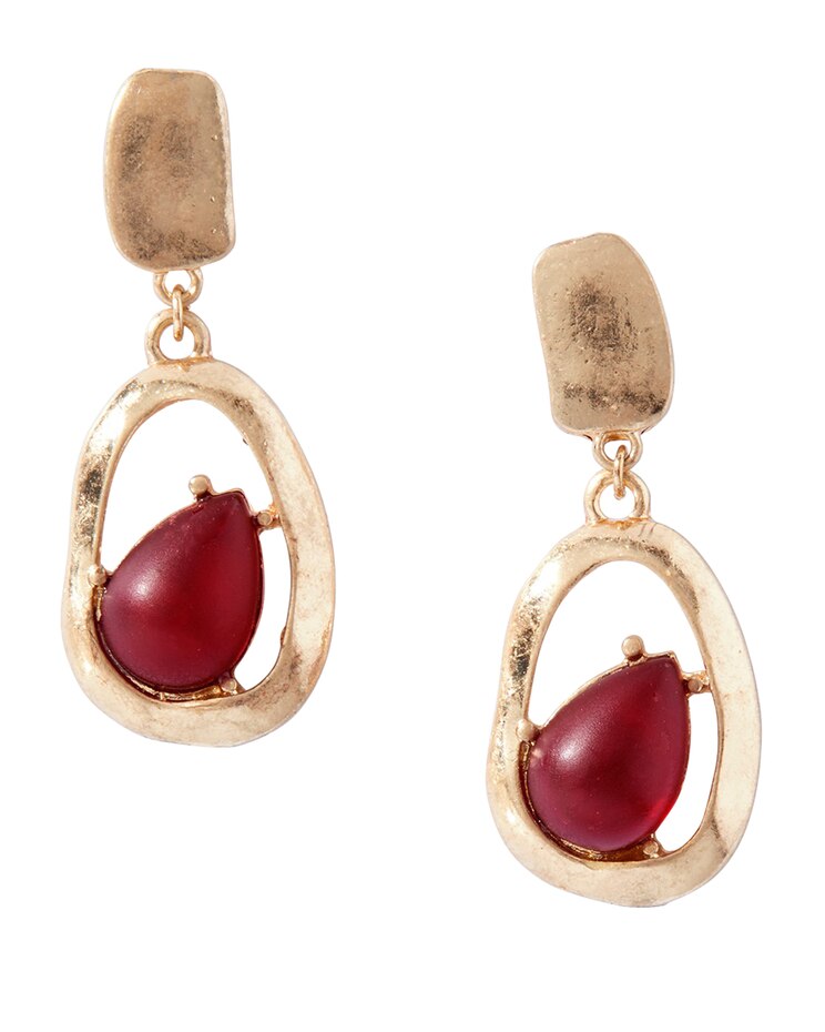 Berry Beautiful Earrings image number 1
