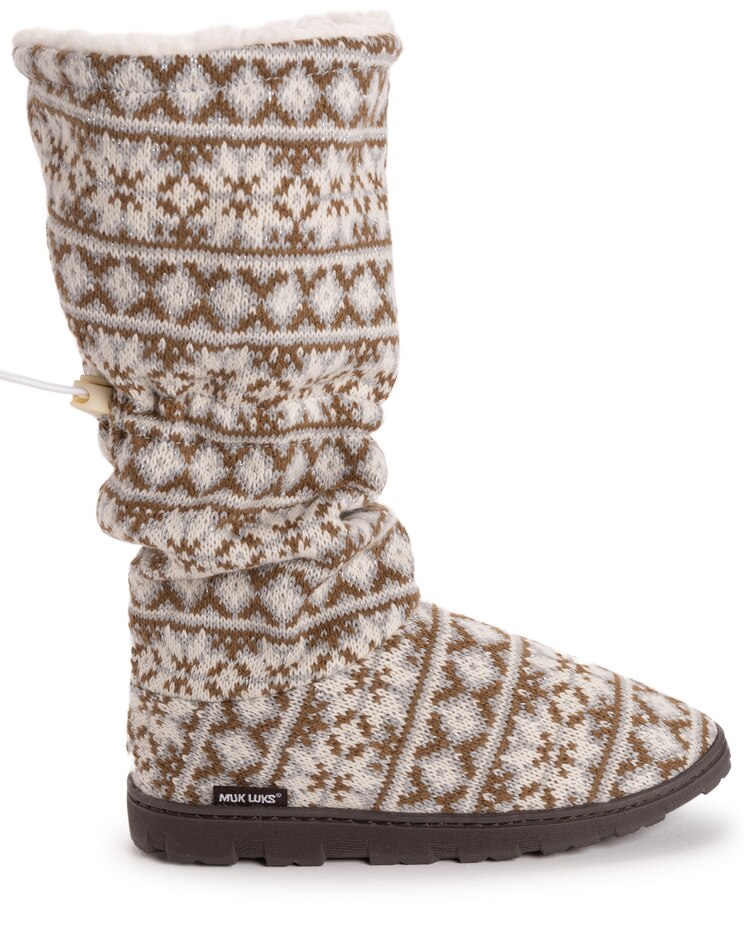 MUK LUKS® Women's Tabbi Toggle Slippers image number 9