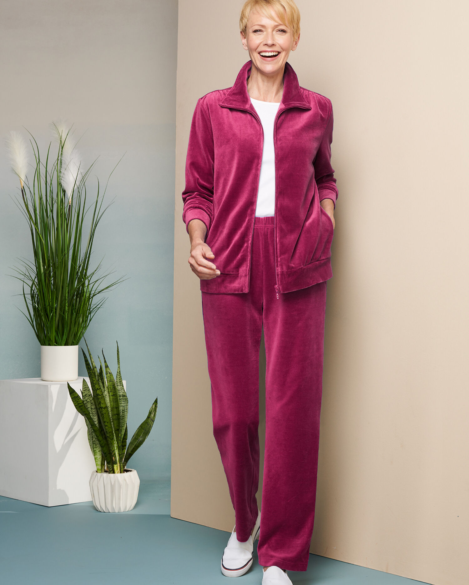 Two piece velour tracksuit 2025
