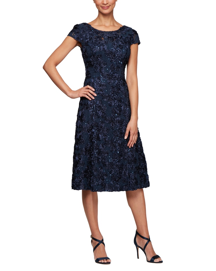 Cocktail Dress in Rosette Lace  image number 1