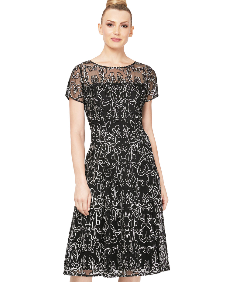 Alex Evenings Embroidered Lace Cap Sleeve T-length Dress image number 1