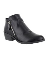 Easy Street Gusto Ankle Boots thumbnail number 1