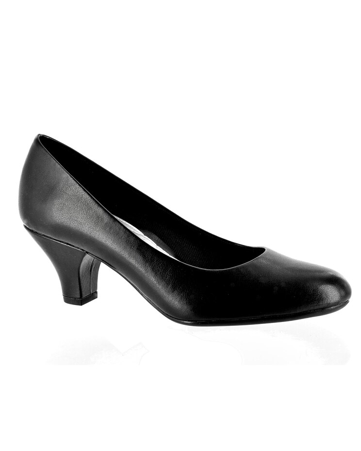 Easy Street Fabulous Pumps image number 1