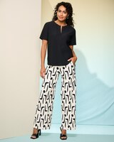 Wave Pleated Print Pants thumbnail number 3