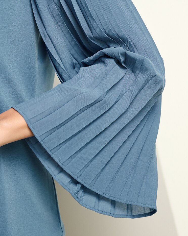 JetSet Pleated Sleeves Blouse image number 3