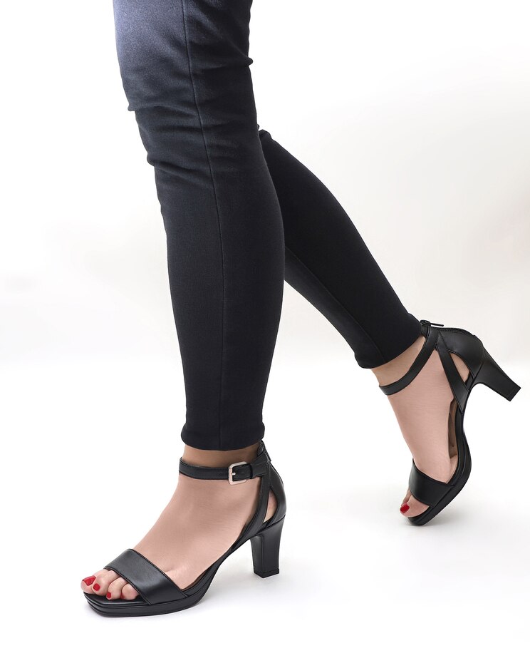 Easy Street® Ro Square Toe Heeled Sandals image number 9