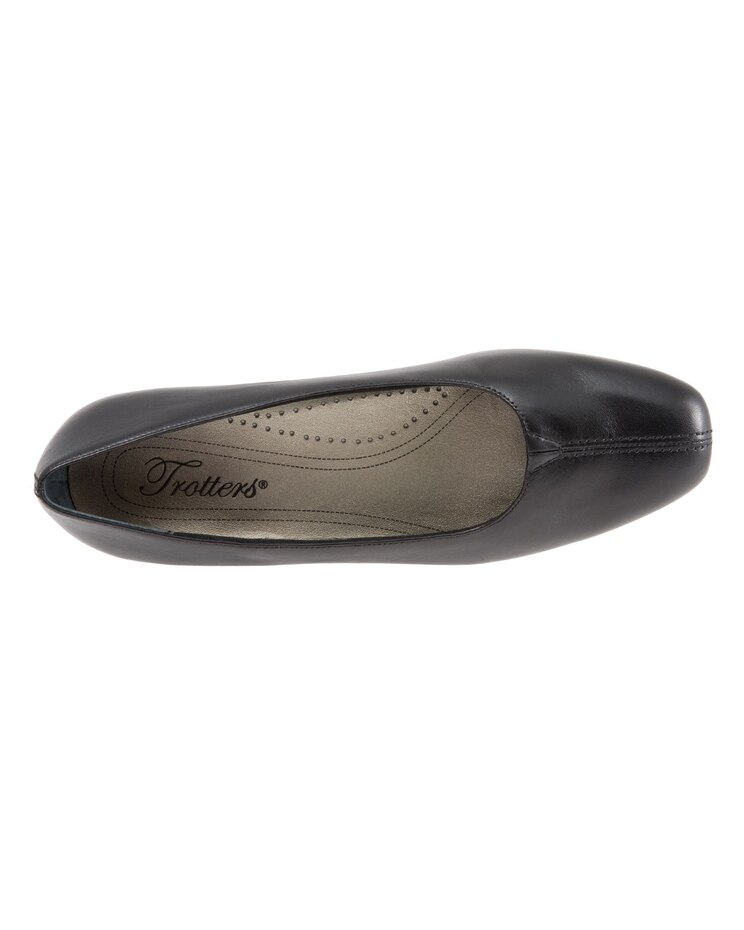 Doris Pump By Trotters image number 2