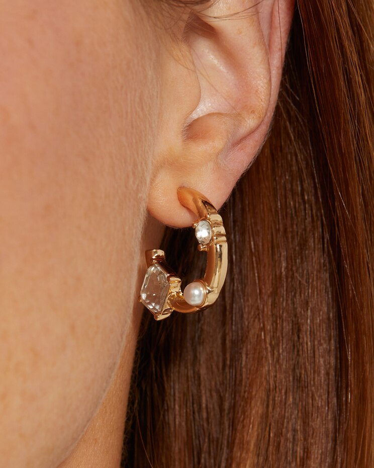 Diamonds + Pearl Earrings image number 2