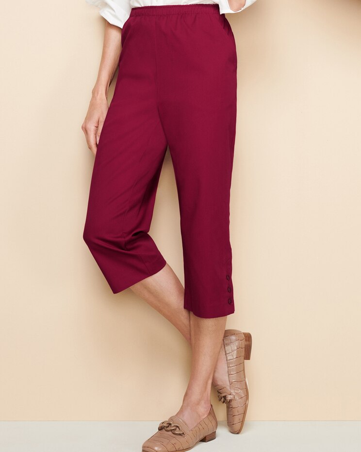 Favorite Poplin Pull-On Capris image number 1