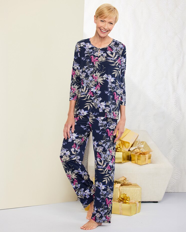 Floral Bouquet Pajama Set image number 1