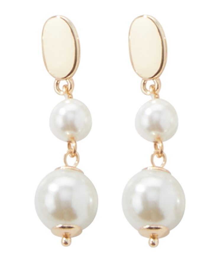 Elegant Pearl Earrings image number 1