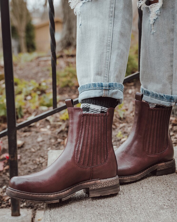 Spike-Madison Boots Lukees by MUK LUKS® image number 2