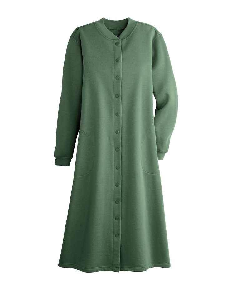 Better-Than-Basic Fleece Snap Front Robe image number 1