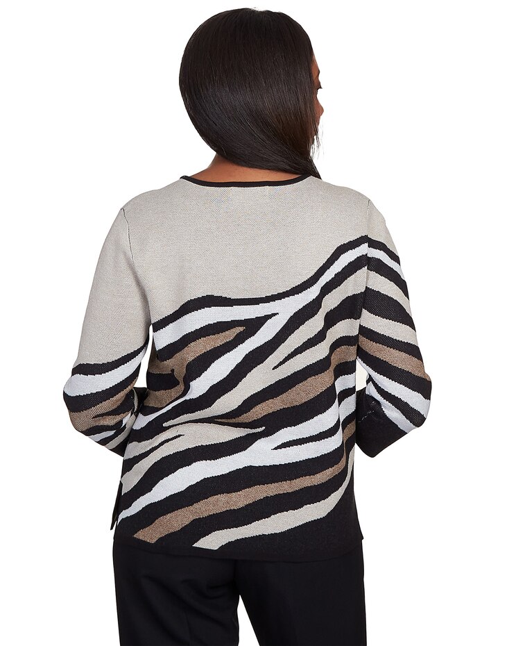 Alfred Dunner® Classics Animal Jacquard Beaded Top image number 5